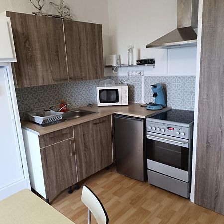 Studio Agreable Tout Confort Les Angles  Exterior foto